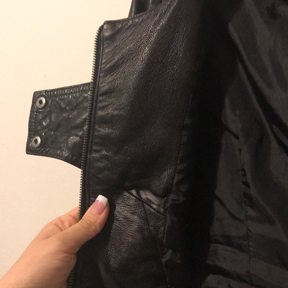 Bebe Jacket - Picture 3 of 3